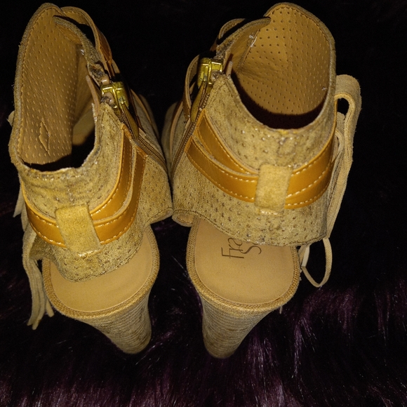 Block heels ankle boots - Picture 4 of 5
